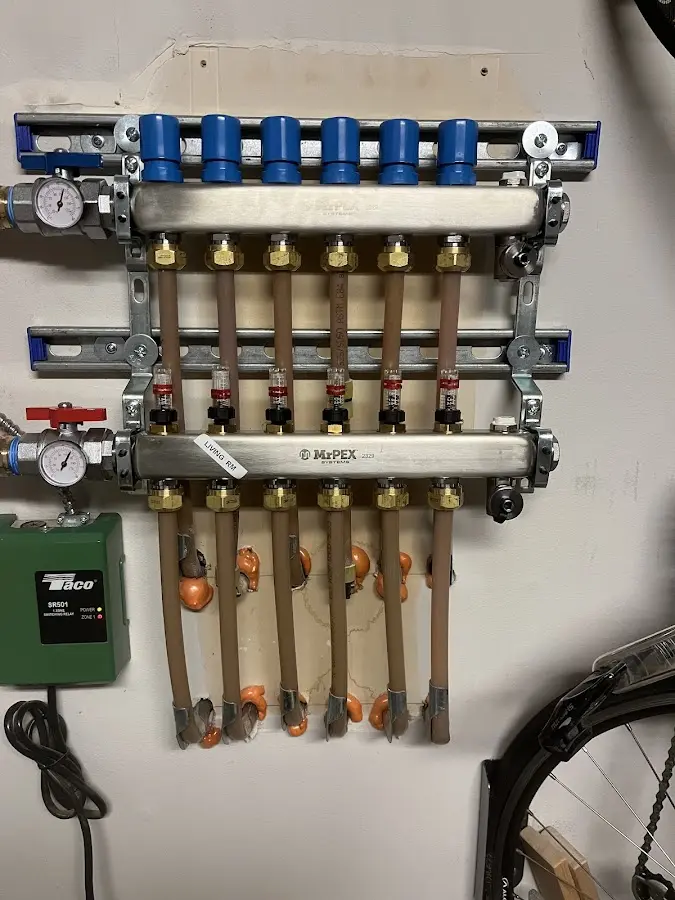 Plumber performing Gas Leak Detection at a residential property in Santa Paula